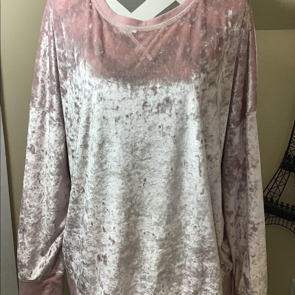 SECRET TREASURES L/S VELVET TOP size 18/20W Pink Loungewear